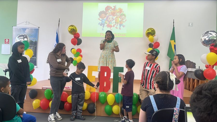 Atividade infantil na igreja